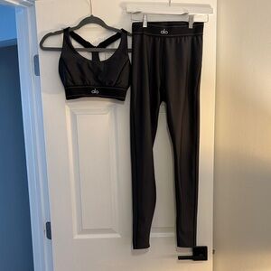 ALO Yoga Black Sport Bra with Cross-Back Straps